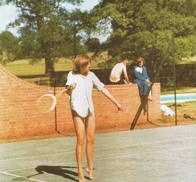 比赛前景依 比赛前景依