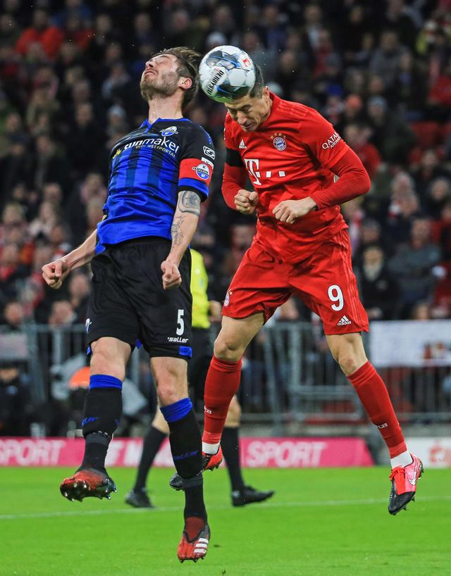 在二点球与 在二点球与